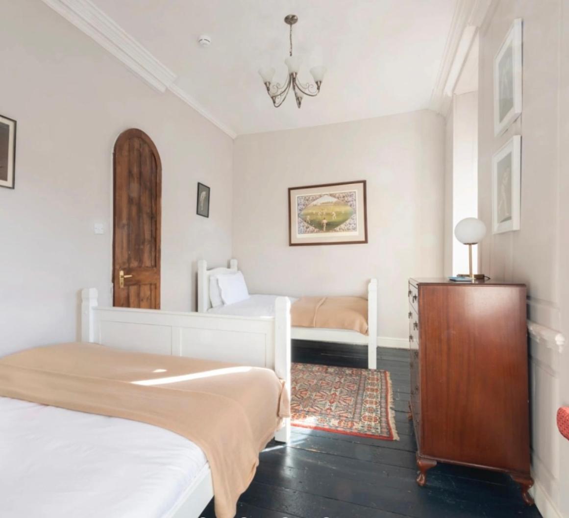 Bed and Breakfast Bowlish House Шептон-Маллет Экстерьер фото